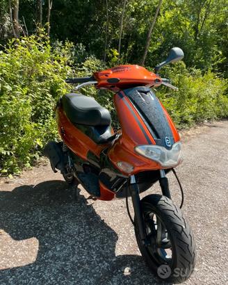 Moto gilera runner 200
