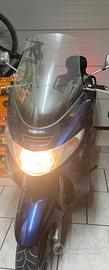 Suzuki burgman an400