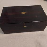 antica scatola in legno