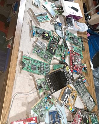 SCHEDE PC,ALIMENTATORI,TASTIERE,MOUSE,RAM