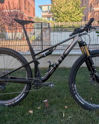 Kit Telaio BMC Fourstroke  M + Fox 34 Kashima