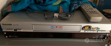 Videoregistratore VHS Panasonic NV-FJ730