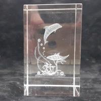 Fermacarte Parallelepipedo in cristallo Delfini