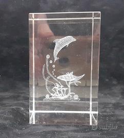 Fermacarte Parallelepipedo in cristallo Delfini