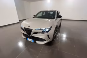 Alfa Romeo Junior 156 CV BEV Sprint