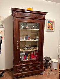 Armadio vetrina lombardo metà ottocento