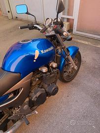 Kawasaki zr7