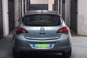 Opel  astra 1700 110 cv