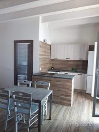 Attico centropaese e 450m dal mare