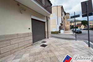 Locale - Fondi