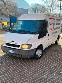 Ford trasit