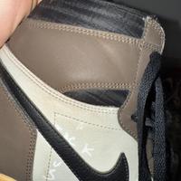 scarpe nike x travis scott