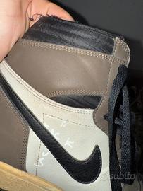 scarpe nike x travis scott