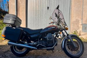 Moto Guzzi PL V35 C d'epoca a Graffignano