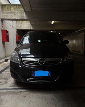 Opel Zafira 150 CV – 7 Posti – Motore 90.000 km