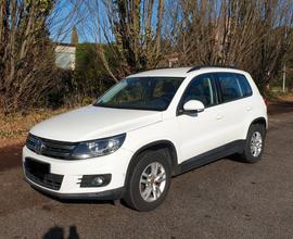 Volkswagen Tiguan 1.4 TSI Turbo - 2012