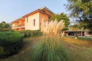 Villa per 2 famiglie