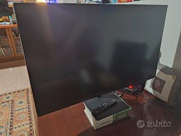 Samsung TV Smart Monitor M5 32" display rotto