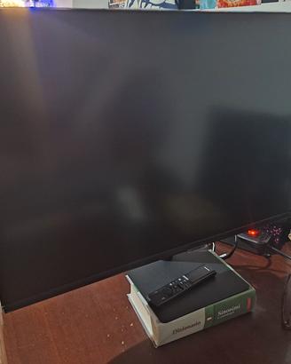 Samsung TV Smart Monitor M5 32" display rotto