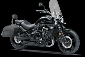 Kawasaki Vulcan S tourer