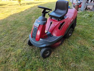 trattore taglia erba