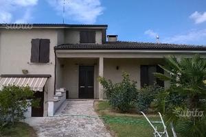 Villa singola con parco