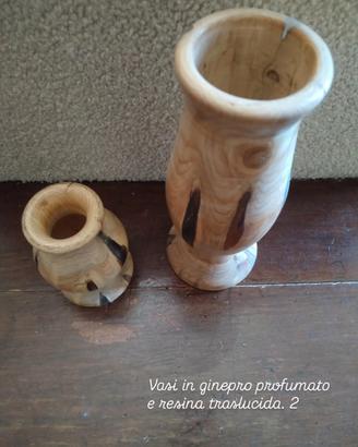 Vasi in GINEPRO profumato. 