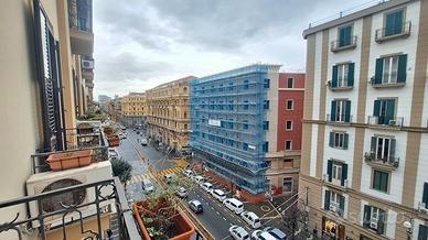 Corso Umberto I - ampio appartamento piano alto