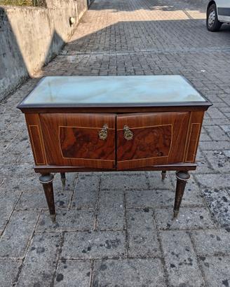 comodino anni 60