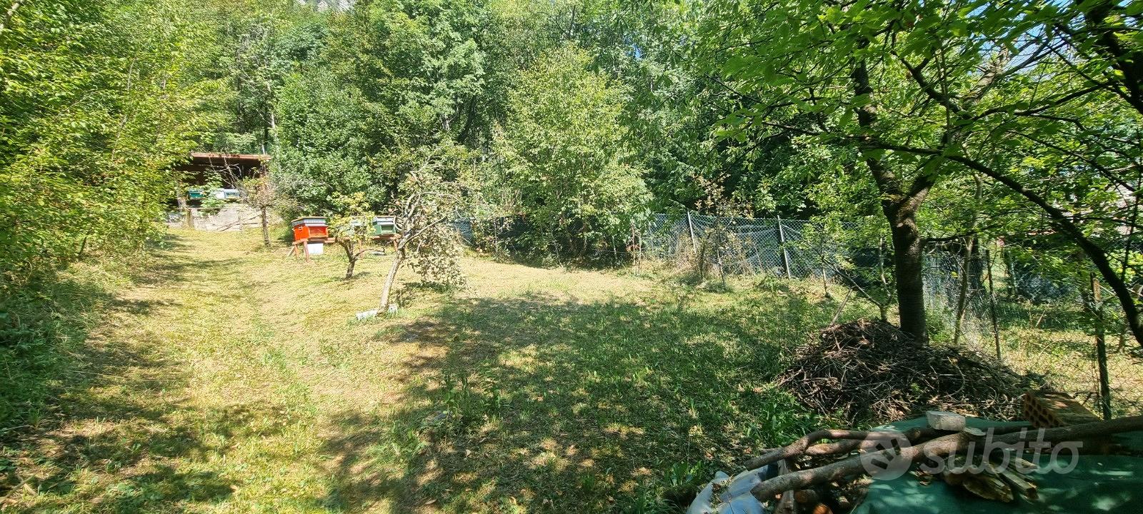 Terreno con annessi - Vista 5
