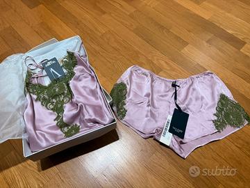 Completo intimo nuovo in pura seta