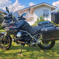 Moto Guzzi Stelvio 1200