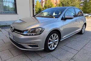 Volkswagen Golf 2.0 TDI 5p. 4MOTION Highline BlueM