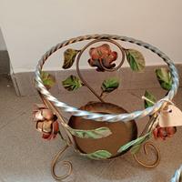 Vaso porta piante in ferro battuto