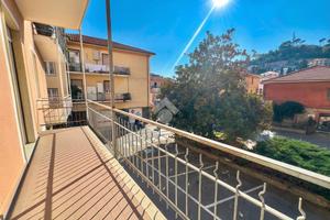 3 LOCALI A SAN LORENZO AL MARE