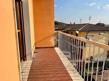 4 LOCALI A ALTOPASCIO