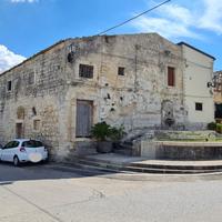 MONTEROSSO ALMO via Roma Palazzetto indipendente