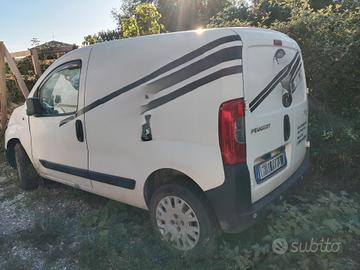 Peugeot Bipper Tepee 1.3 HDi 80 con motore non buo