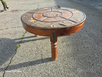 tavolino rotondo in legno massiccio,  antico etnic