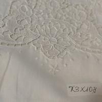 tutte asciugamani di puro lino ricamati a mano 