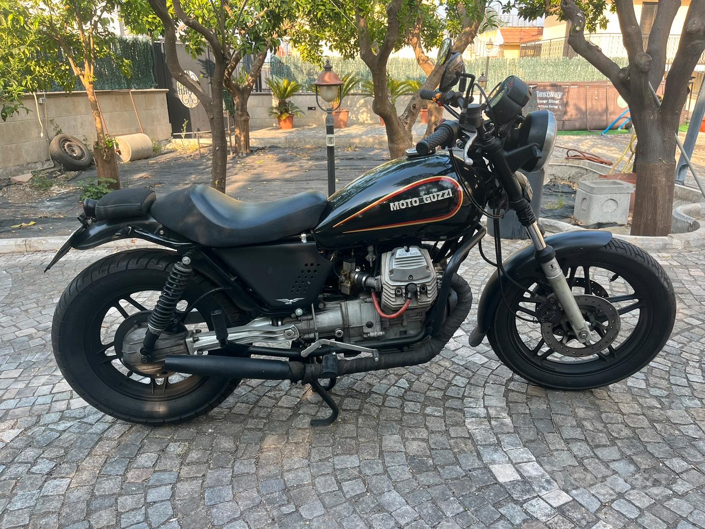 Moto Guzzi Scrambler Cafe Racer Usata Guzzi V35c Moto Guzzi V50
