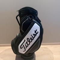 Sacca da golf Titleist nera e bianca