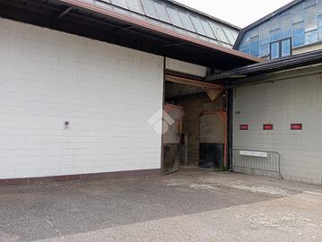 CAPANNONE A PARABIAGO