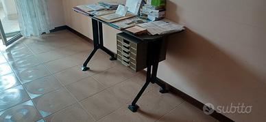 scrivania da ufficio
