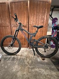 Bici freeride / enduro scott Nitrous Ten (45cm)