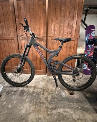 Bici freeride / enduro scott Nitrous Ten (45cm)