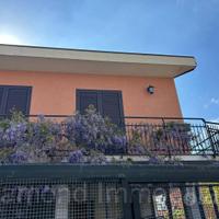 Casa indipendente con giardino e garage a Milo