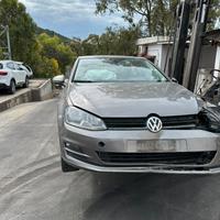 Golf 7 1.6 tdi 2014 CLH pezzi di ricambio e motore