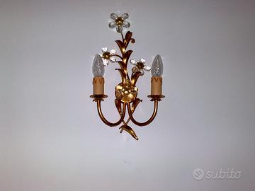 Applique dorate e cristallo