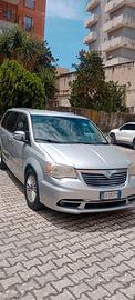Lancia Voyager